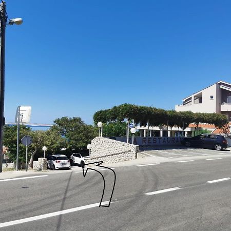 Apartmani Luka Rtina Esterno foto
