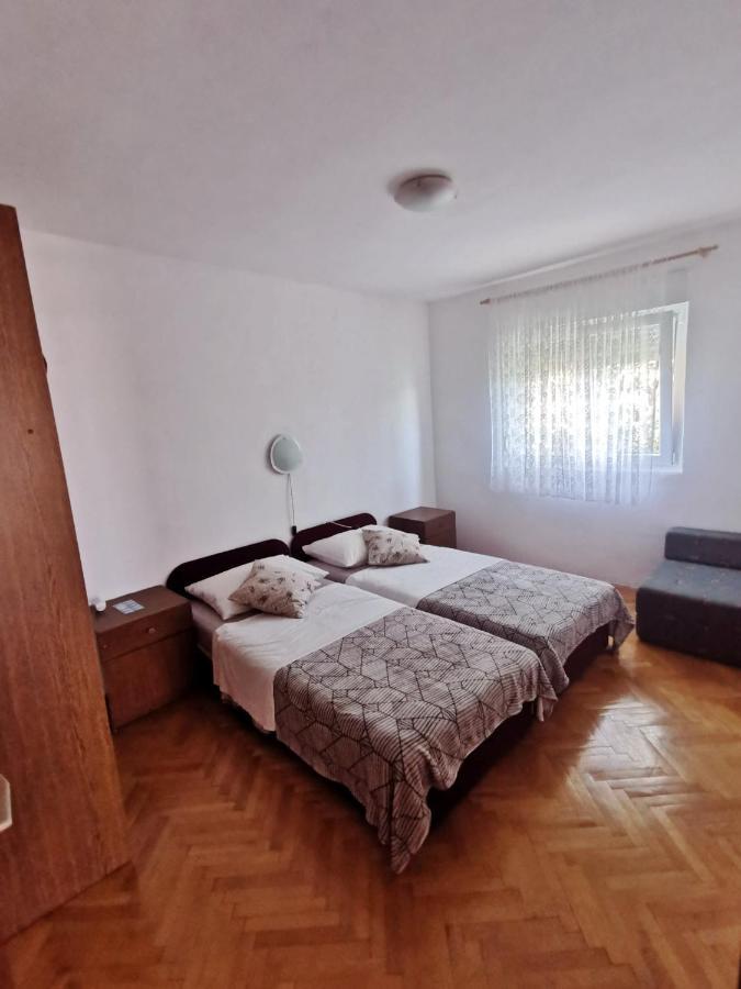 Apartmani Luka Rtina Esterno foto